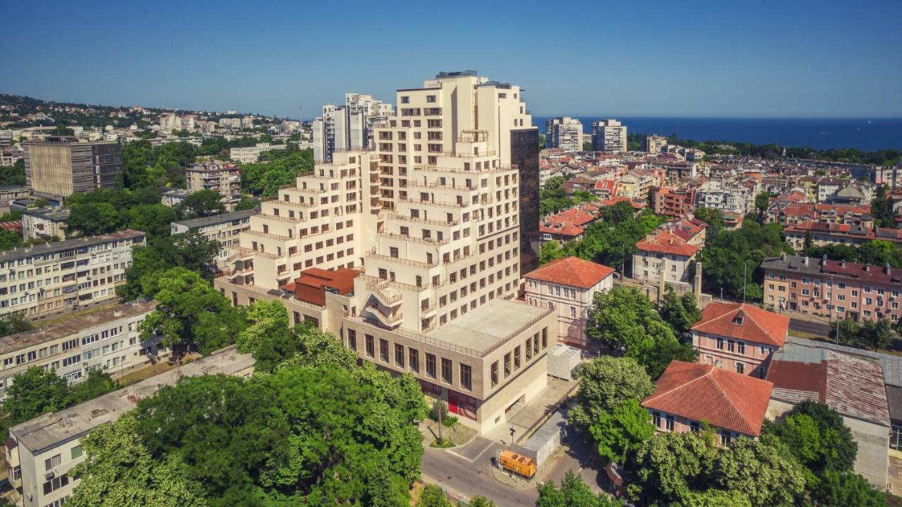 Студио Тони Varna Buitenkant foto